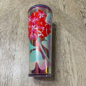 Starbucks 2024 Hydrangeas & Hearts Venti 24oz cold cup tumbleR